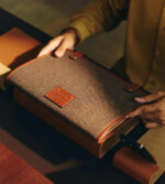 FOLDAWAY HERRINGBONE LAPTOP JACKET